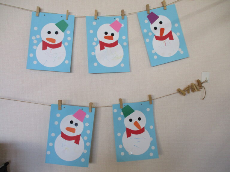 ひよこ組　２月の制作「雪だるま作ろう～⛄」